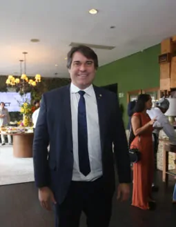 Niltinho anuncia saída do PP: “sigo agora para um novo destino”