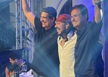 Show de Ricardo Chaves reuniu Bell Marques e Durval Lelys em Salvador