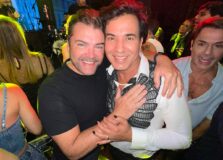 Ítalo Coutinho se reencontrou com ex-integrantes do Dominó no aniversário de Rodrigo Faro