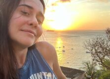 Alessandra Negrini passa temporada em Salvador