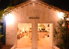 Marca de moda celebra inauguração de loja em Trancoso