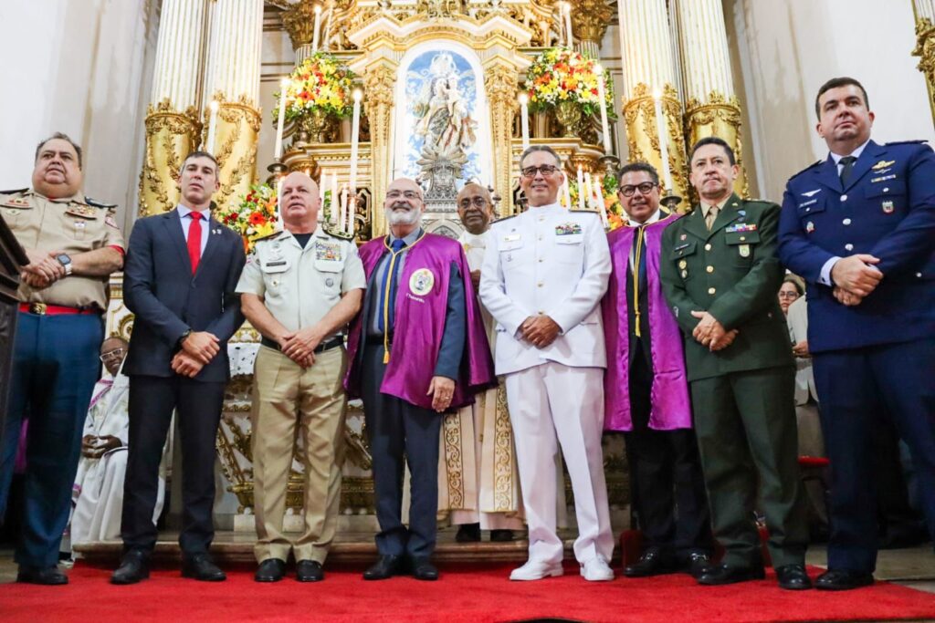 Homenagens no Novena do Bonfim