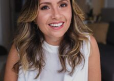 Rebecca Lyrio participa do lançamento do livro “Gestão: Debates Contemporâneos”, em Salvador