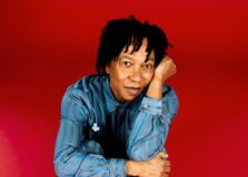 Djavan revela primeira faixa de novo álbum e anuncia turnê comemorativa