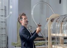 Criador da Tocha dos Jogos Olímpicos de Paris 2024 fala sobre o design da peça