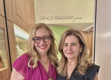 Mônica Véras lança livro “De volta para casa” em Salvador