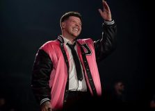 Nova turnê de Ferrugem será iniciada em Lauro de Freitas. Saiba mais!