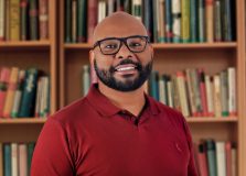 Wesley Correia vai lançar novo livro em Salvador