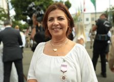 Adélia Pinheiro deixa cargo de secretária de Educação da Bahia