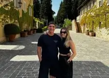 Durval Lélys passa temporada de férias na Itália