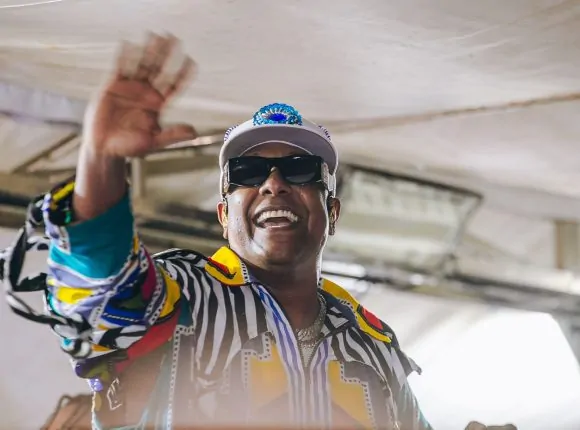 Márcio Victor celebra aniversário com lançamento do EP “Agonia de Verão”