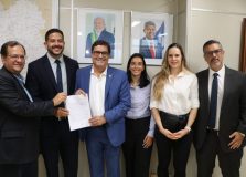 Grupo Aviva assina protocolo de intenções com o Governo da Bahia