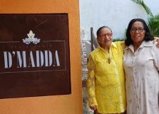 Mãe de Carlinhos Brown inaugura restaurante em Salvador