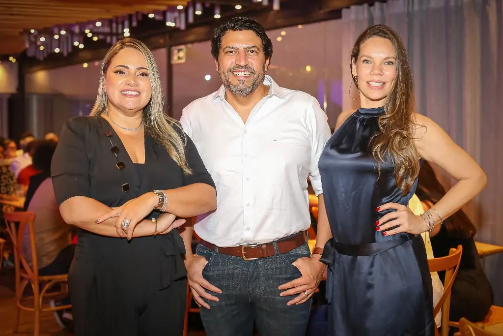 Fernanda Possa, Eduardo Magalhães e Carla Alcântara.