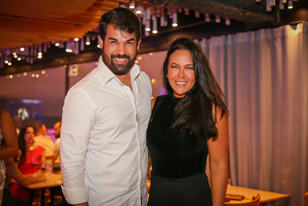 Diego Wildberger e Mayara Padrão