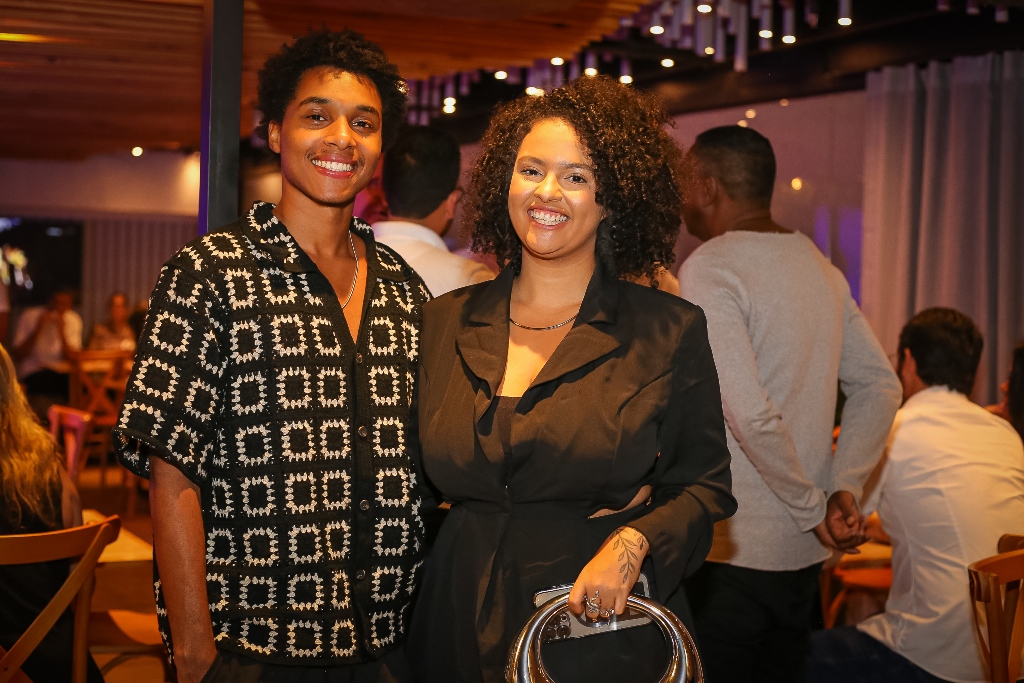 Rafael Almeida e Amora Mota