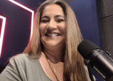 Belô Velloso vai apresentar novo podcast “Donas de A a Z”