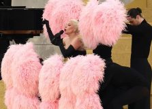 Lady Gaga se apresenta na abertura dos Jogos Olímpicos de Paris 2024