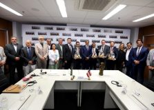 Primeira fábrica de painéis fotovoltaicos da América Latina será instalada na Bahia