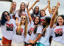 Tetê Régis comemorou aniversário entre amigas no Yacht Clube