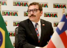 Embaixador do Chile tem encontro com Jerônimo Rodrigues