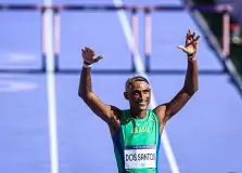 Alison dos Santos garante presença na final dos 400 m com barreiras