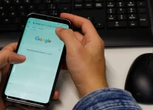 Pesquisa aponta que escolas têm intensificado o controle sob o uso do celular