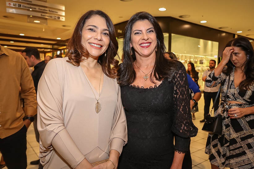 Olinda Lima Soares e Tanniana Passos