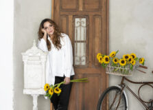 Turnê “Ana Canta Cássia” chega a Concha Acústica