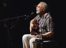 Gilberto Gil realiza turnê pela Ásia e imagens da viagem são divulgadas