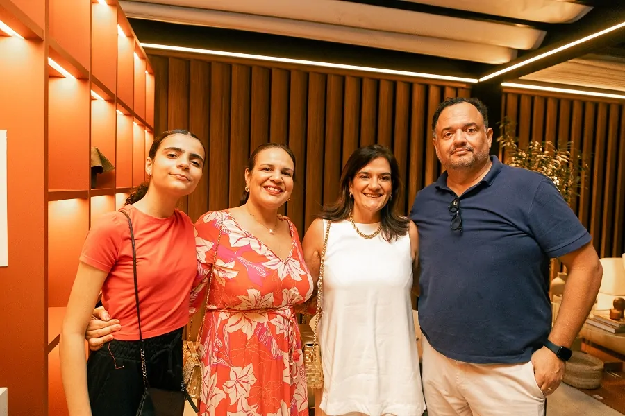 Maria Fernanda, Ana Lúcia, Fabiolla Martins e Caio Raimundo