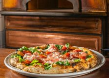 Pizzaria Pissa promove encontro entre gastronomia e boa música