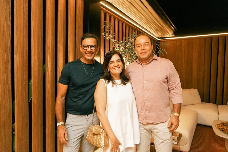 Rogério Menezes, Fabíolla Martins e Léo James