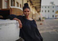 Salvador receberá lançamento de livro da escritora alemã Josephine Apraku