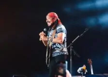 Bell Marques comanda trio elétrico em alto mar no MSC Seaview