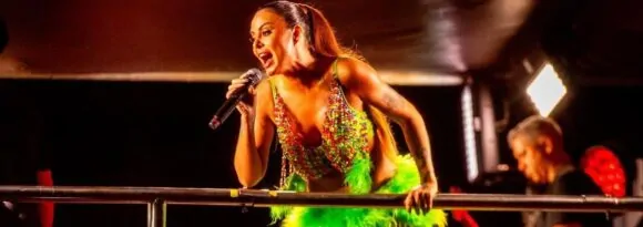 Alinne Rosa leva a música baiana ao comando do Bloco O Vale no Fortal 2026