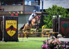 Beatriz Garcez se torna campeã do Circuito Norte/Nordeste de Hipismo