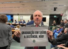 CRO-BA é contra a graduação dos profissionais de saúde na modalidade EAD