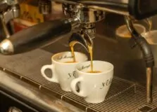 Yolo Coffee Bar promove imersão com degustação de cafés e drinks em Salvador