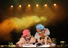 Espetáculo aborda excesso de telas e a arte no público infantojuvenil em Salvador