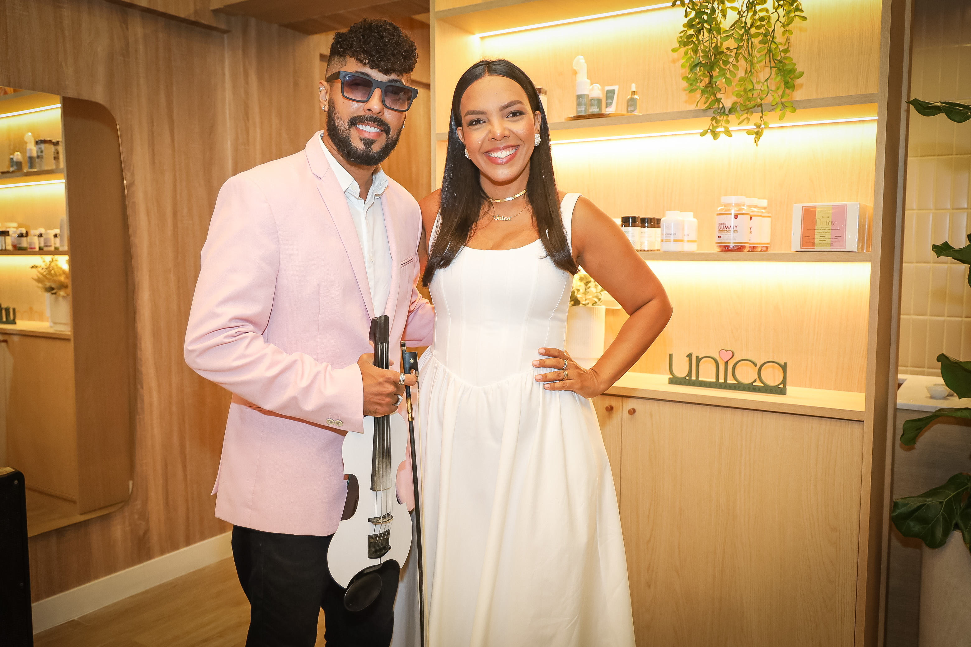 Filipe Evans e Jamile Miranda