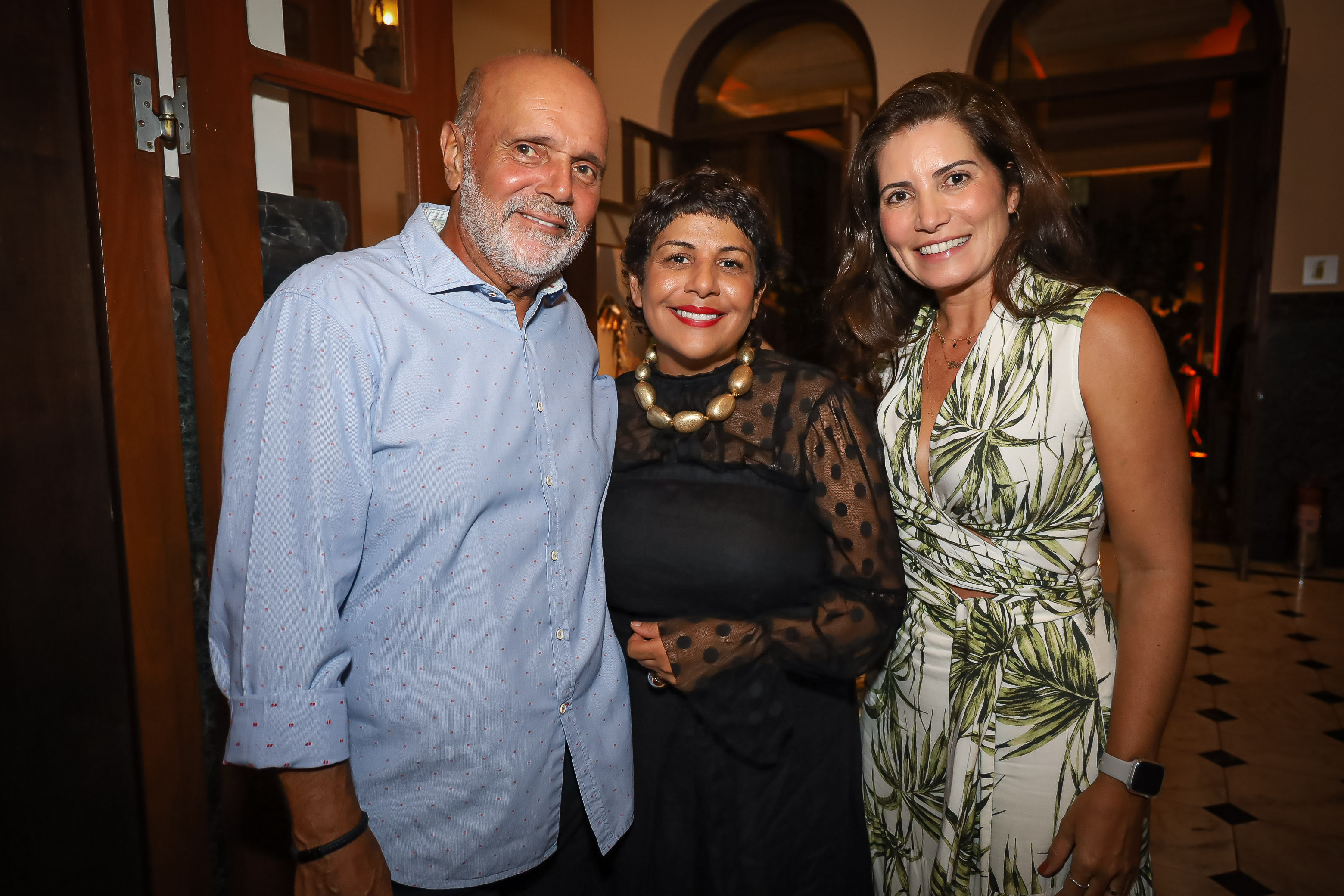 Eveton Visco, Preta e Erla Ribeiro