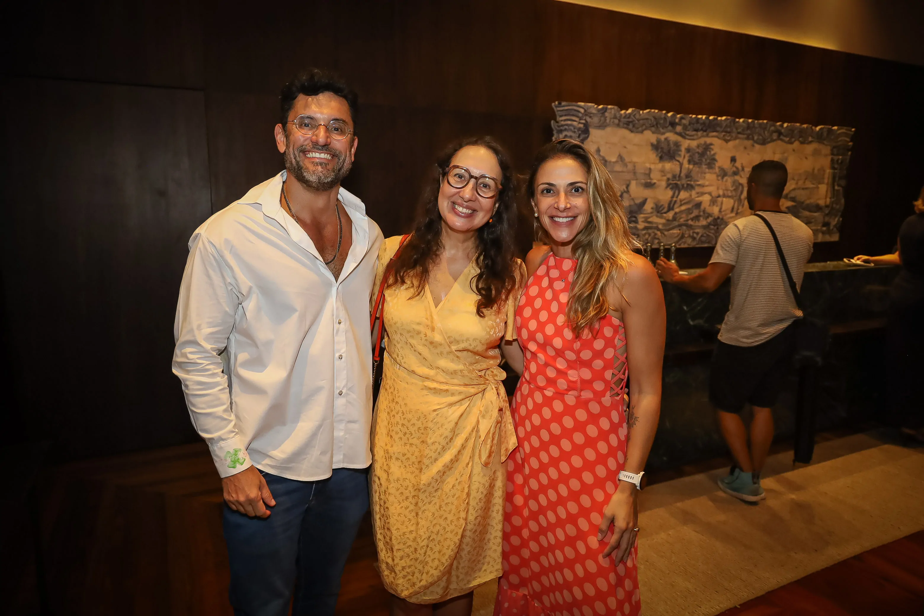 Ivar Brandi, Larissa Ornellas e Thaís Bahia
