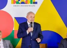 Lula parabeniza Trump após posse e relembra “fortes laços” entre Brasil e EUA