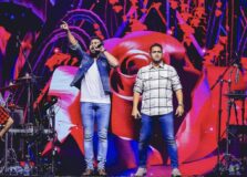 Henrique & Juliano apresentam show “Paraíso Surreal”