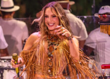 Claudia Leitte será uma das atrações na abertura do Carnaval de Salvador 2025