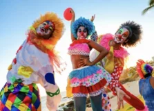 História dos Palhaços do Rio Vermelho é abordada em documentário