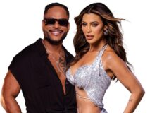 Vina Calmon surpreende foliões e lança música inédita com Tony Salles em cima do trio