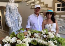 Marta e José Caloula receberam convidados em festa de Iemanjá