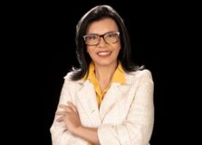 Isa Colli lança novo livro infantil “Ayana, uma linda flor radiante”